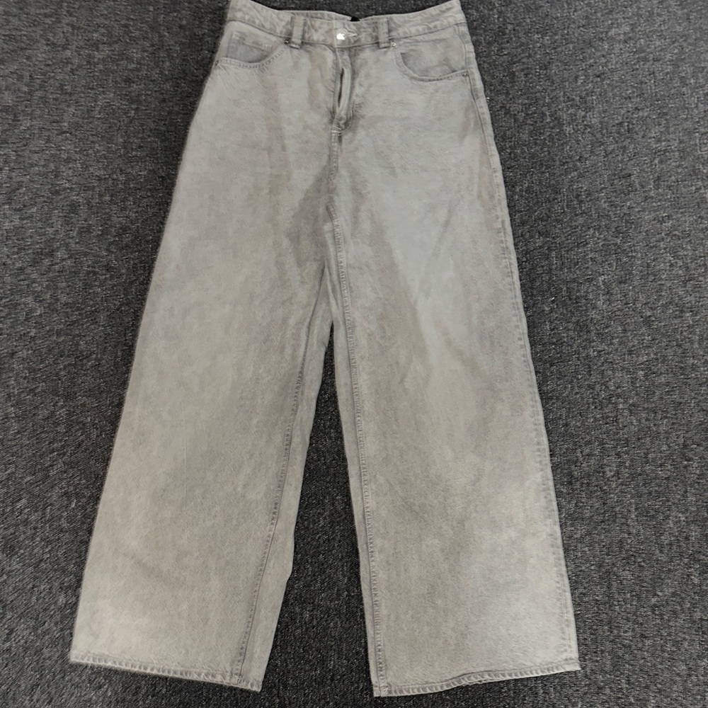 H&M Gray Wide-Leg Jeans